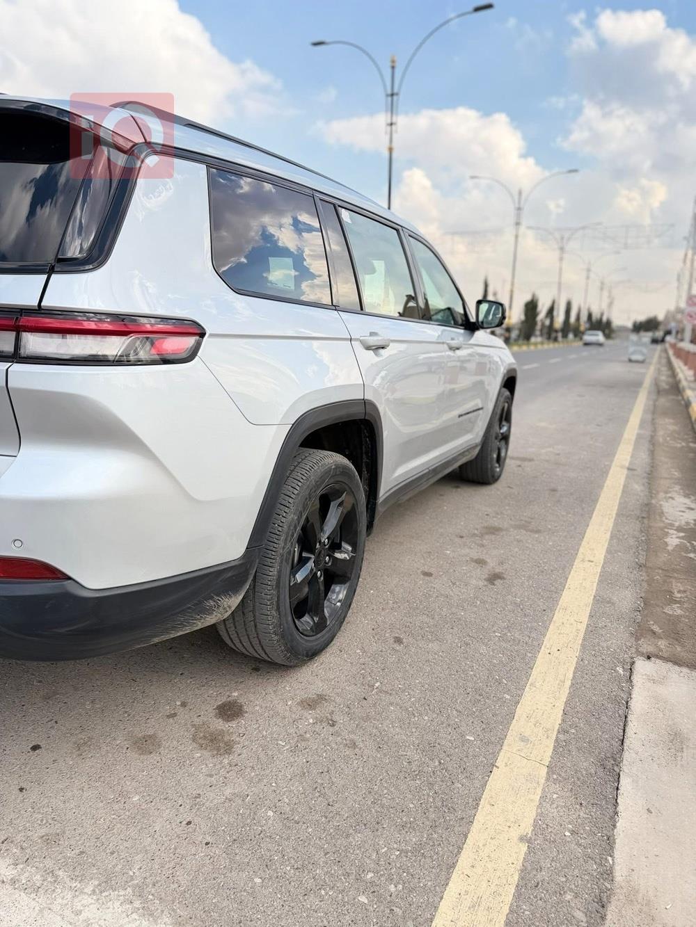 Jeep Grand Cherokee L